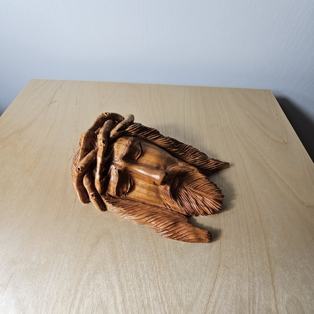 Hand Carved Olive Wood Jesus Wall Hanging - Picture 3 of 7